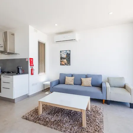 Apartament Penthouse Seaviews Hot Tub By Homely