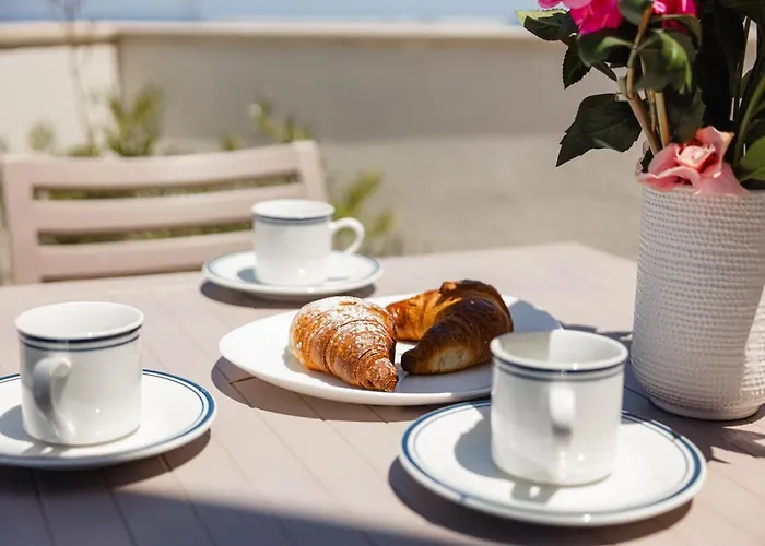 Penthouse Seaviews Hot Tub By Homely * المليحة